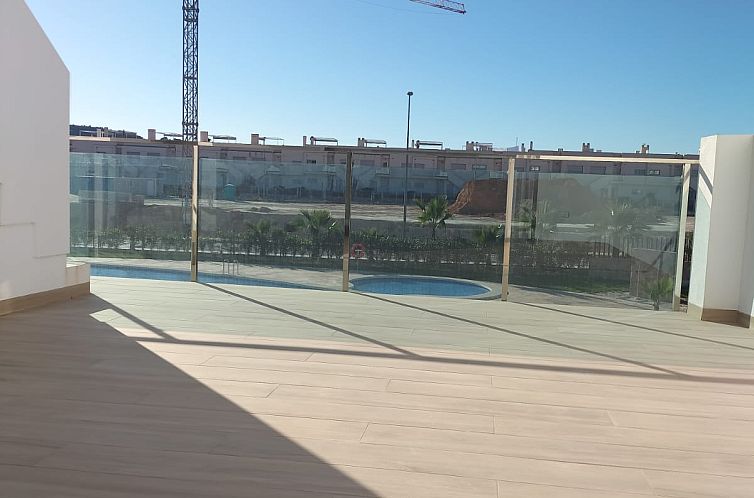 Geschakelde woning in Orihuela