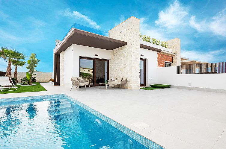 Geschakelde woning in Orihuela