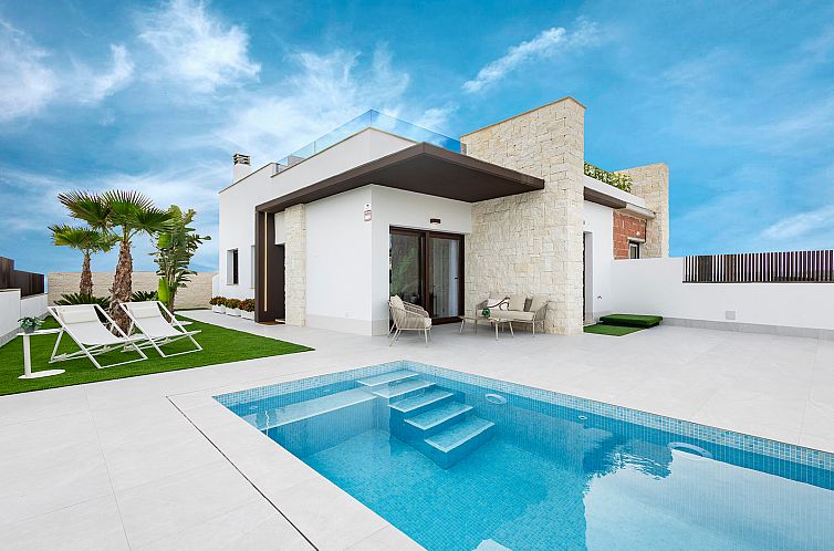 Geschakelde woning in Orihuela
