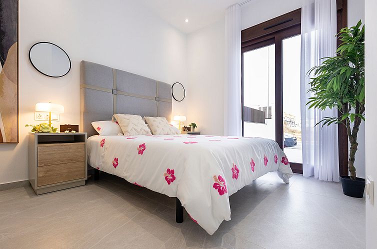 Geschakelde woning in Orihuela