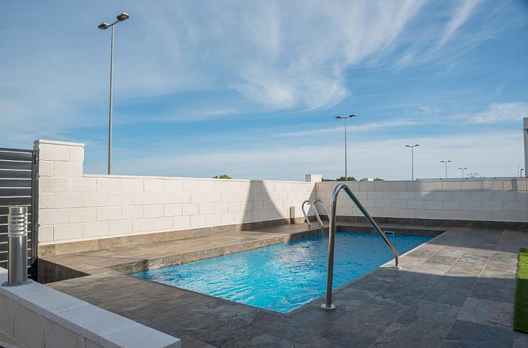 Geschakelde woning in Orihuela