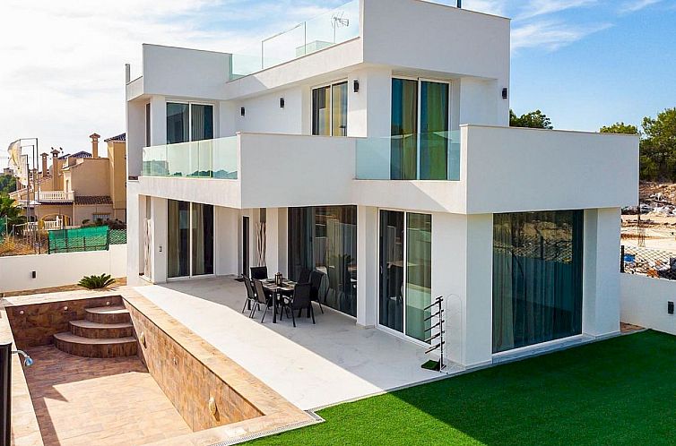 Geschakelde woning in Orihuela