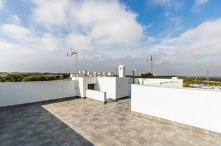 Geschakelde woning in Orihuela