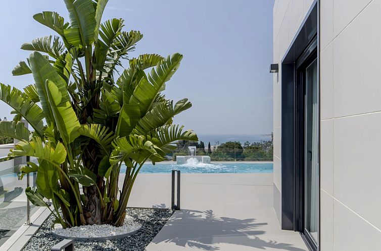 Vrijstaande woning in Orihuela