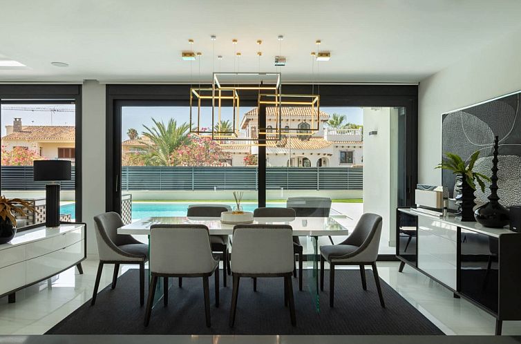 Vrijstaande woning in Orihuela