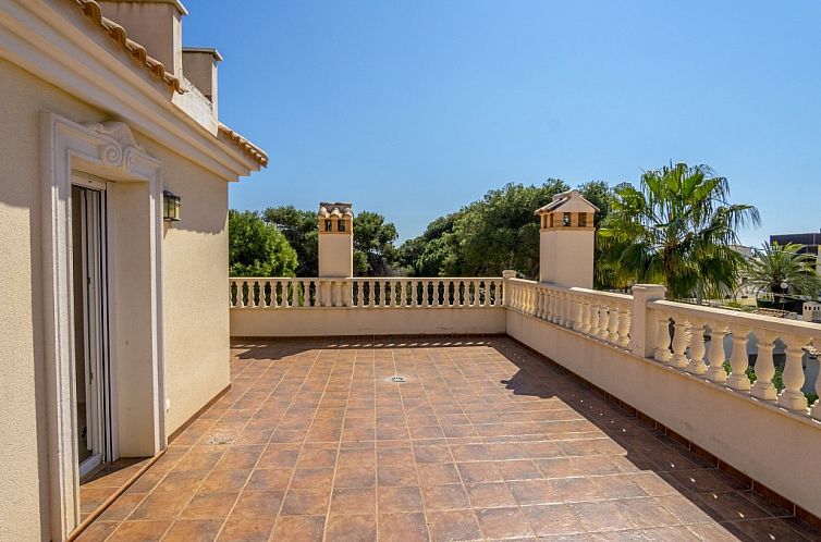 Vrijstaande woning in Orihuela