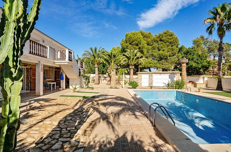 Vrijstaande woning in Orihuela