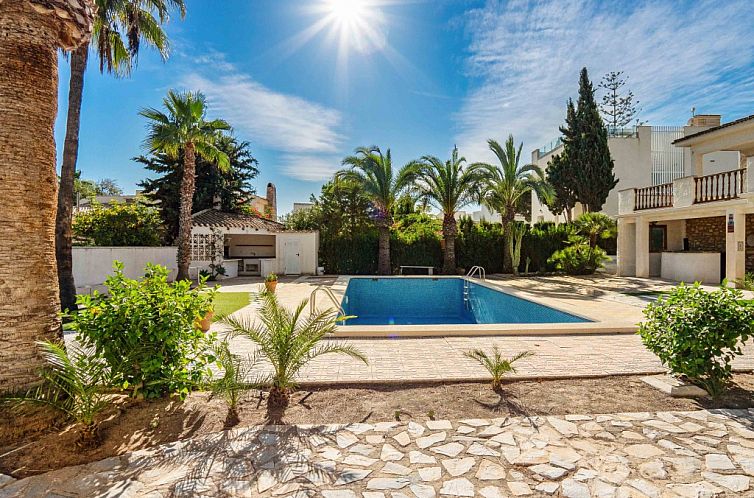 Vrijstaande woning in Orihuela