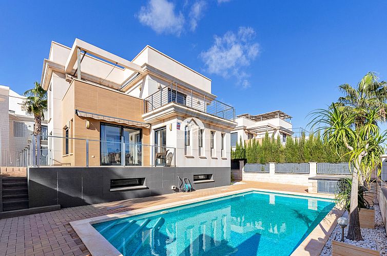 Vrijstaande woning in Orihuela