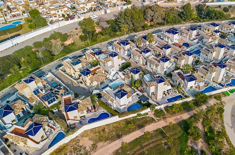 Vrijstaande woning in Orihuela