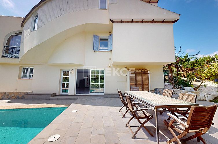 Vrijstaande woning in Orihuela