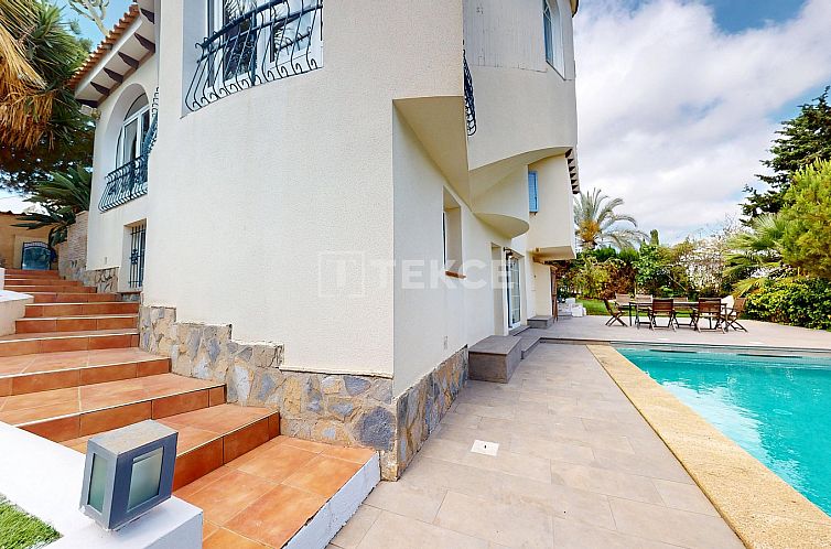 Vrijstaande woning in Orihuela