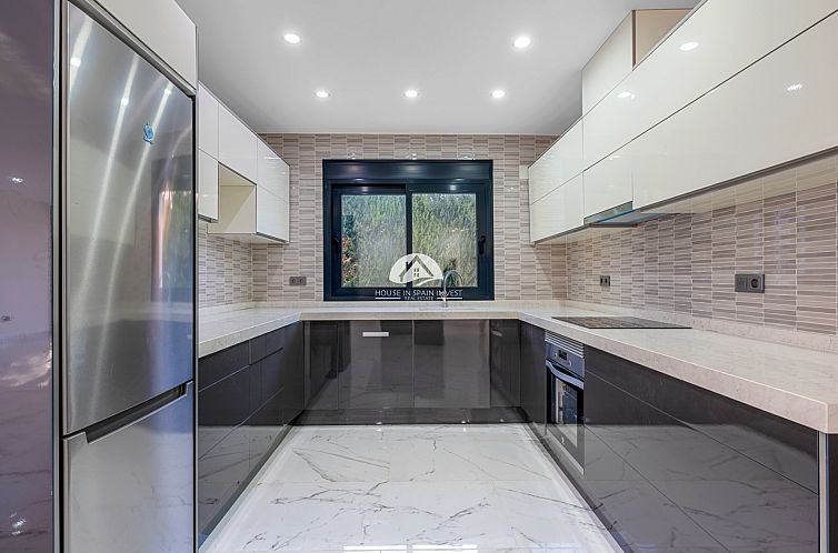 Vrijstaande woning in Orihuela