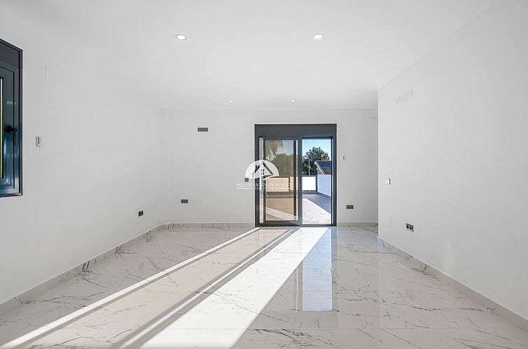 Vrijstaande woning in Orihuela