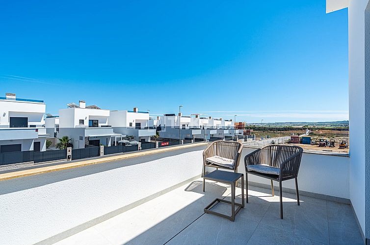 Geschakelde woning in Vistabella Golf