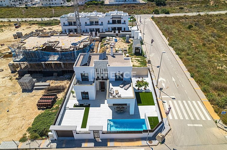 Geschakelde woning in Vistabella Golf