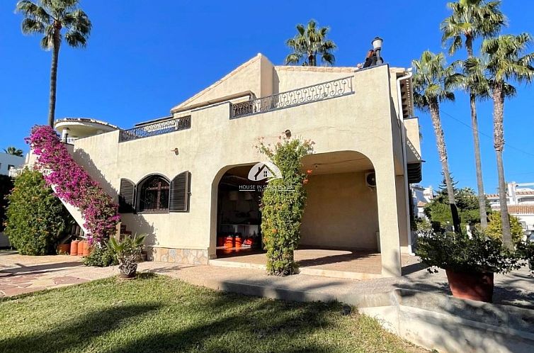 Vrijstaande woning in Orihuela