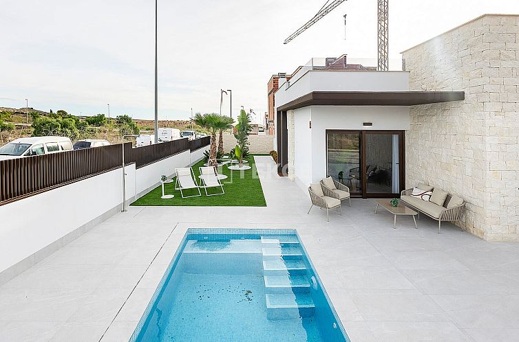 Geschakelde woning in Vistabella Golf