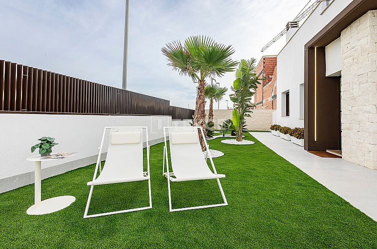 Geschakelde woning in Vistabella Golf