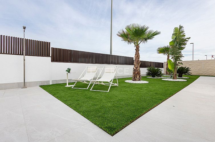 Geschakelde woning in Vistabella Golf