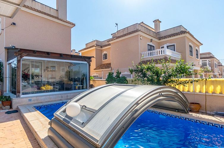 Vrijstaande woning in Orihuela