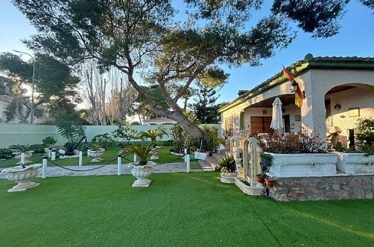 Vrijstaande woning in Dehesa De Campoamor