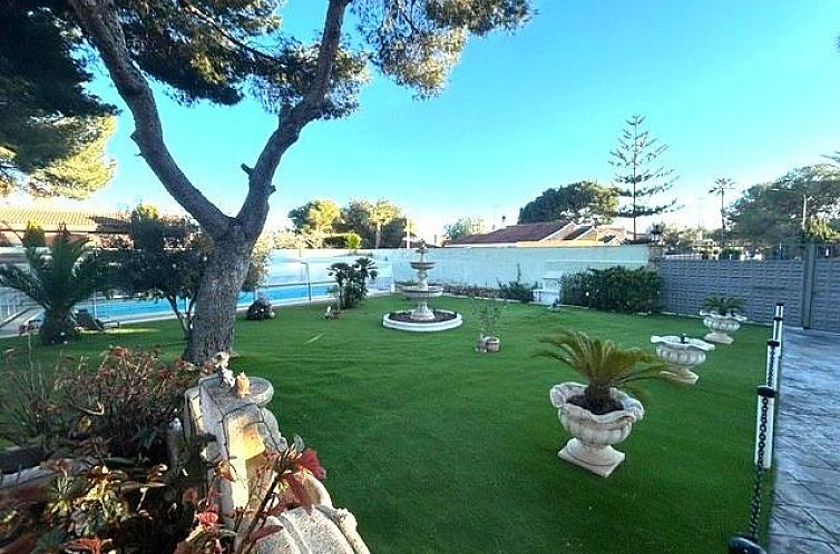 Vrijstaande woning in Dehesa De Campoamor