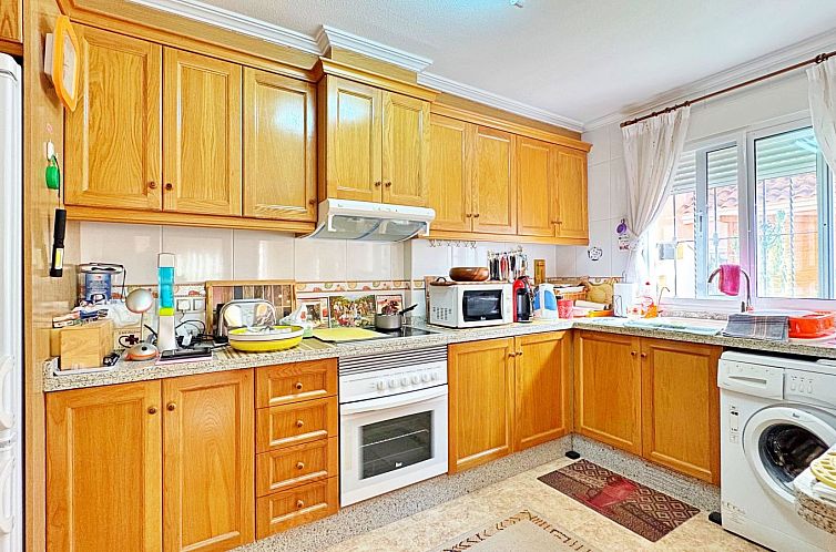 Geschakelde woning in Orihuela
