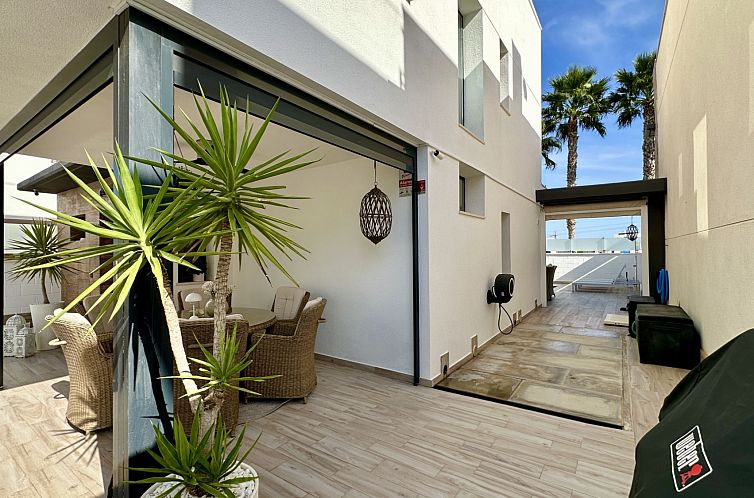 Vrijstaande woning in Orihuela