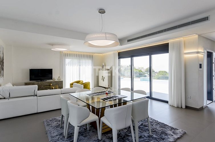 Vrijstaande woning in Orihuela