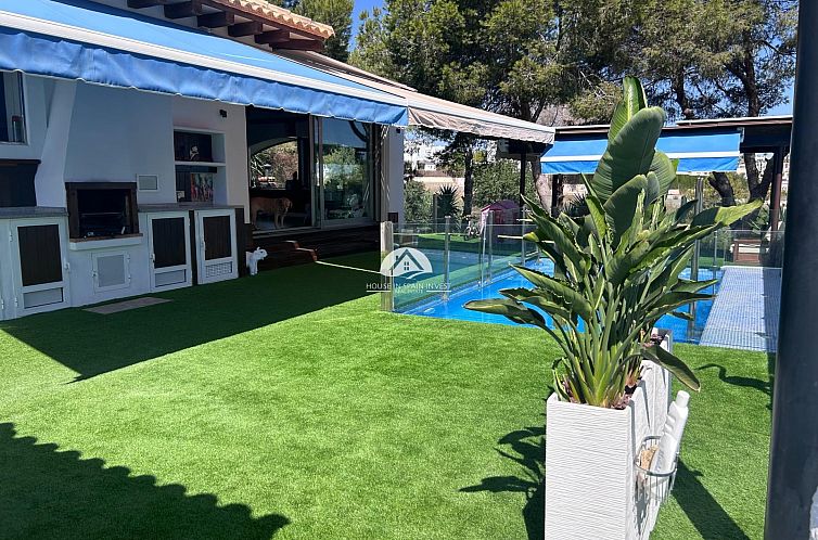 Vrijstaande woning in Orihuela