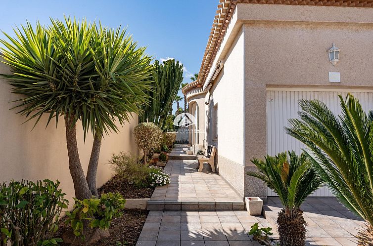 Vrijstaande woning in Orihuela
