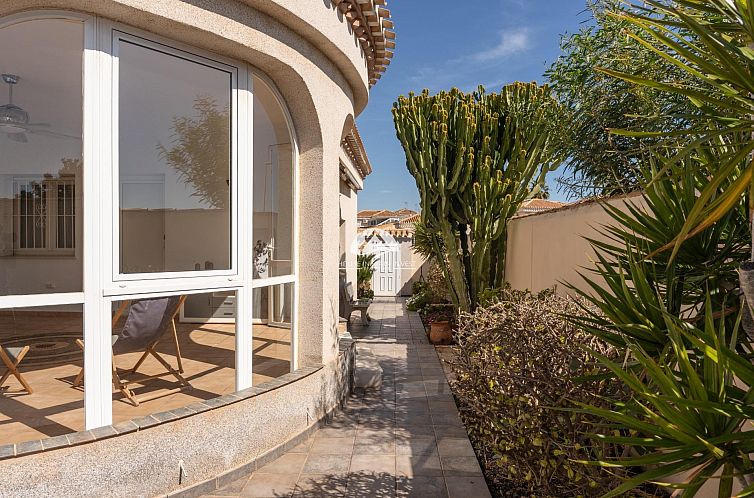 Vrijstaande woning in Orihuela