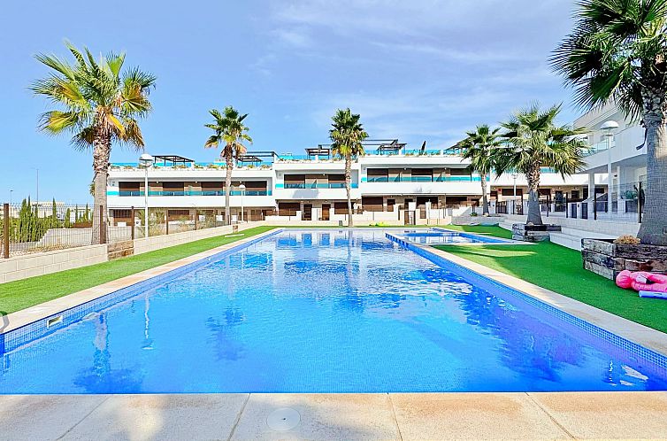 Geschakelde woning in Orihuela