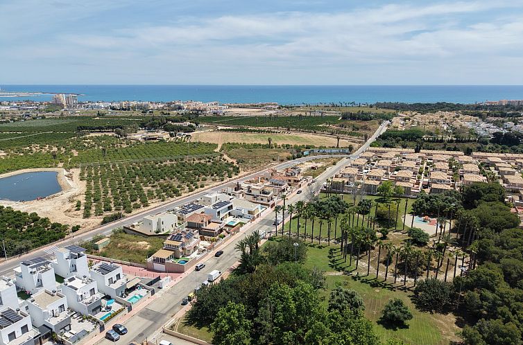 Geschakelde woning in Orihuela