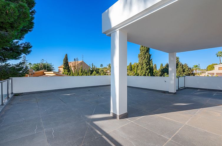 Geschakelde woning in Orihuela