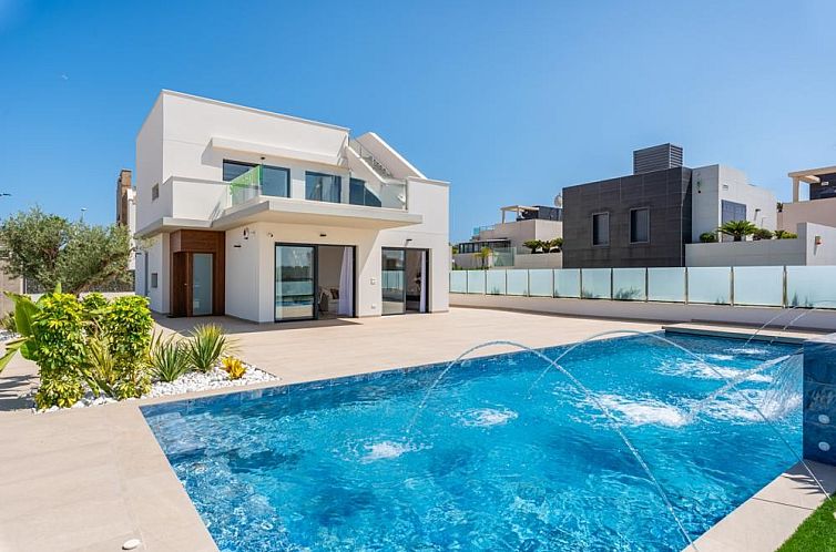 Geschakelde woning in Orihuela