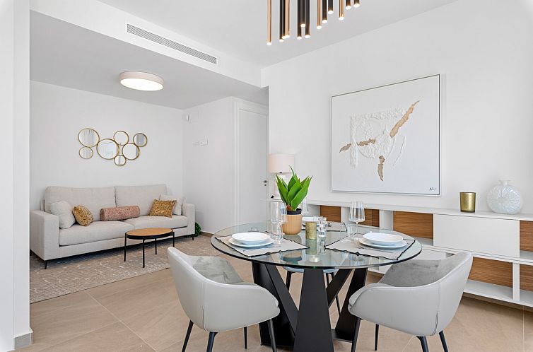 Geschakelde woning in Orihuela