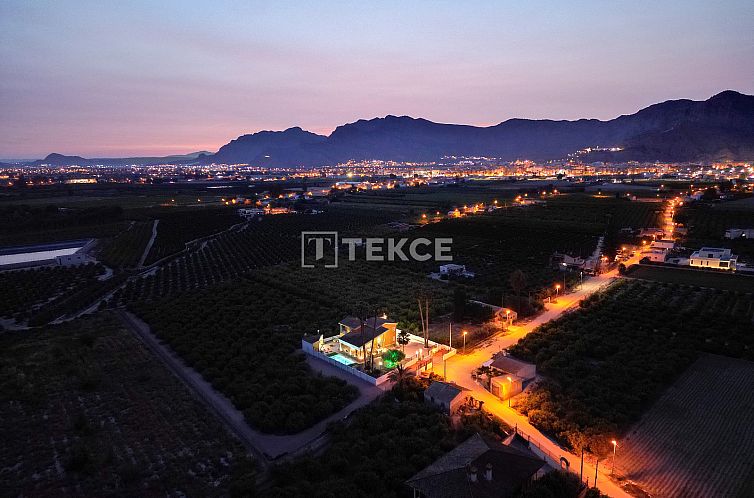 Vrijstaande woning in Orihuela