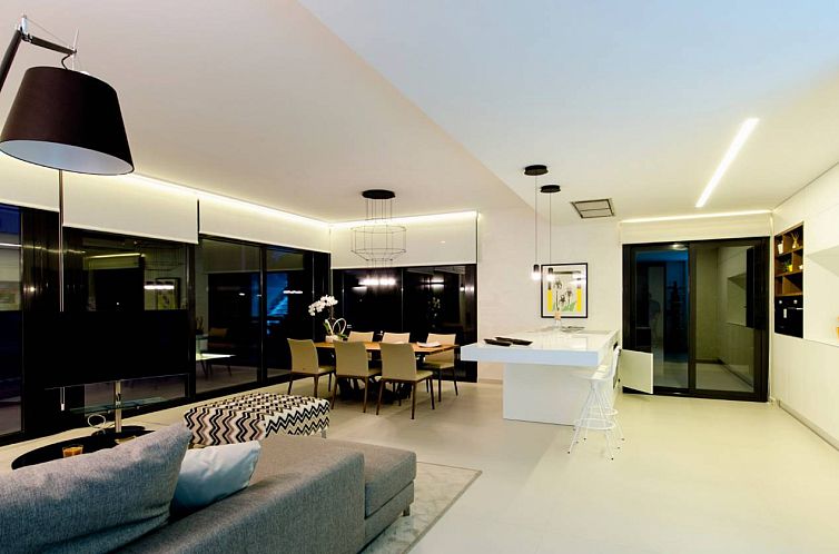 Geschakelde woning in Orihuela