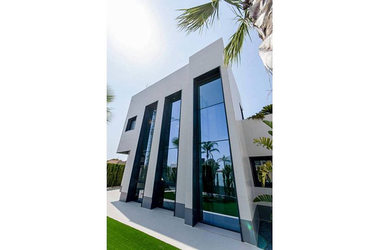 Geschakelde woning in Orihuela