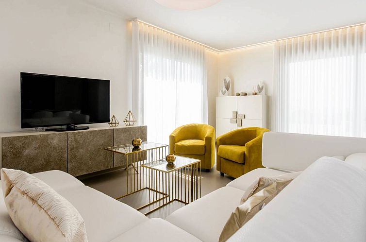 Geschakelde woning in Orihuela