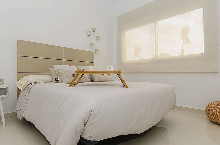 Geschakelde woning in Orihuela