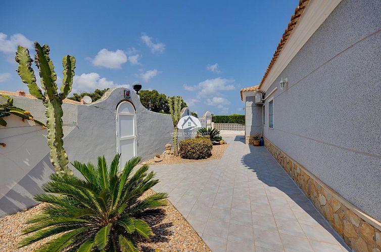 Vrijstaande woning in Orihuela