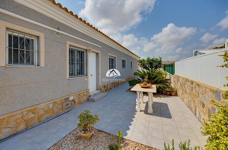 Vrijstaande woning in Orihuela
