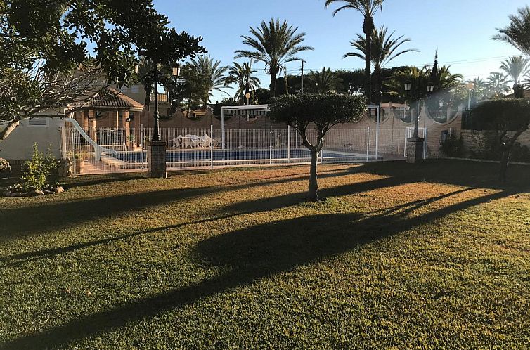 Vrijstaande woning in Orihuela