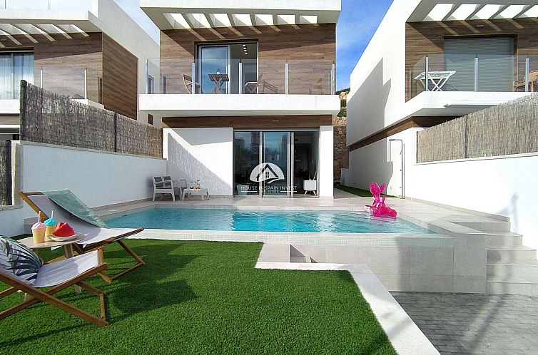 Vrijstaande woning in Orihuela