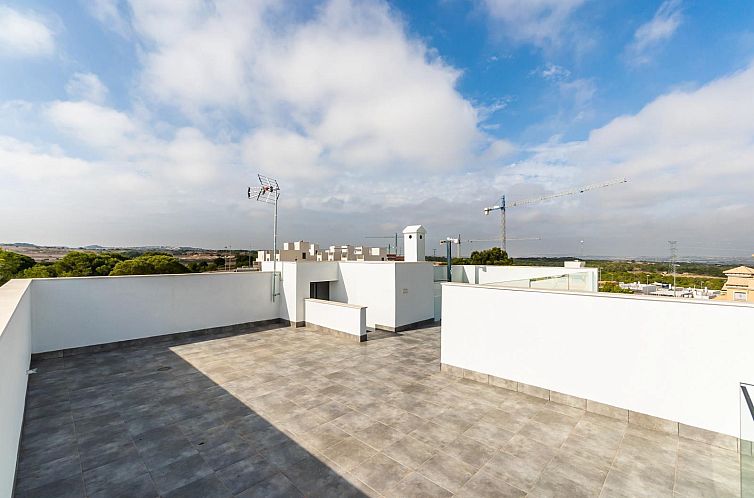Geschakelde woning in Orihuela