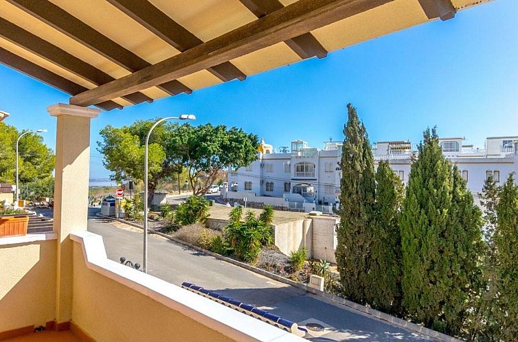 Geschakelde woning in Orihuela