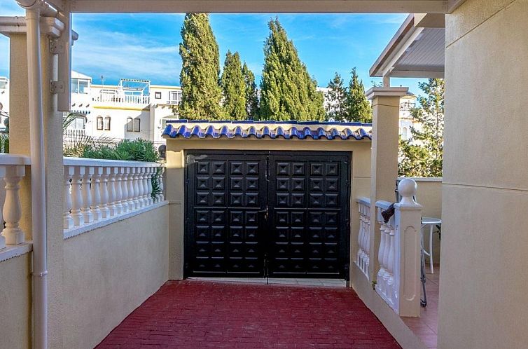 Geschakelde woning in Orihuela